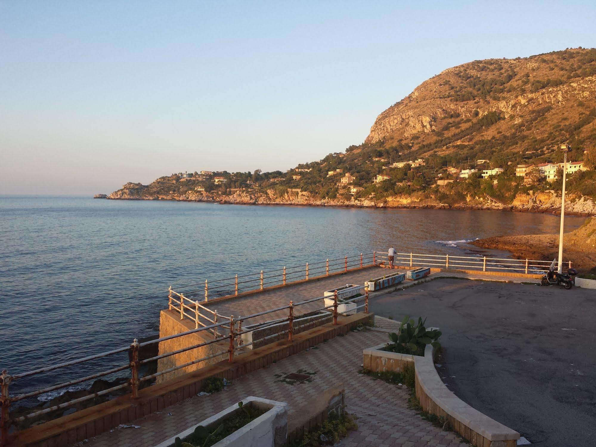 Bed And Breakfast Marina D'Aspra Bagheria Dış mekan fotoğraf